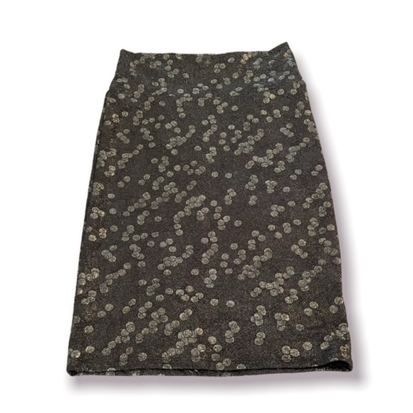 LuLaRoe Dresses & Skirts - LuLaRoe Elegant Cassie Skirt